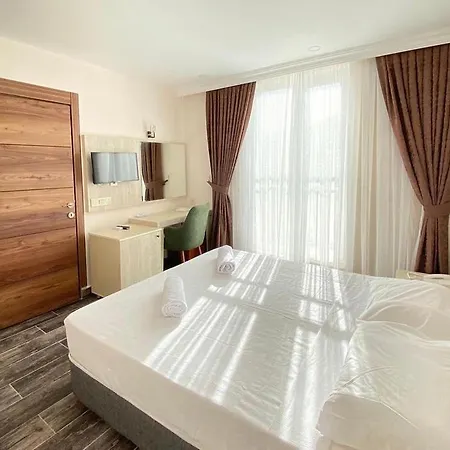 Dream Town Hotel&restaurant Hotel 3*