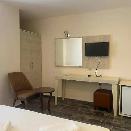 Dream Town Hotel&restaurant Hotel 3*